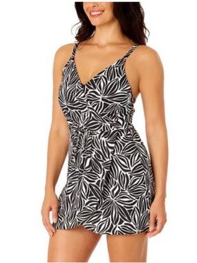 Land’s End Tulip Wrap Black & White Floral Swimdress size Medium